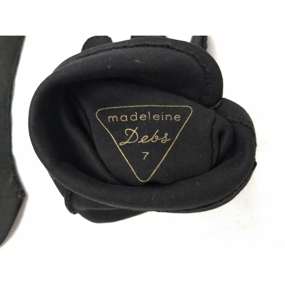 Madeleine Debs Wristlet Gloves Black Gold Embroidered Leaf Rhinestone Size 7 Vtg